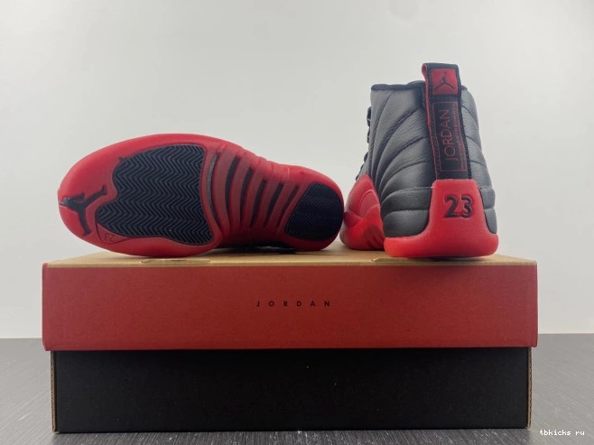 Reps TB (2016) Flu 130690-002 Jordan Retro 12 Game 0708